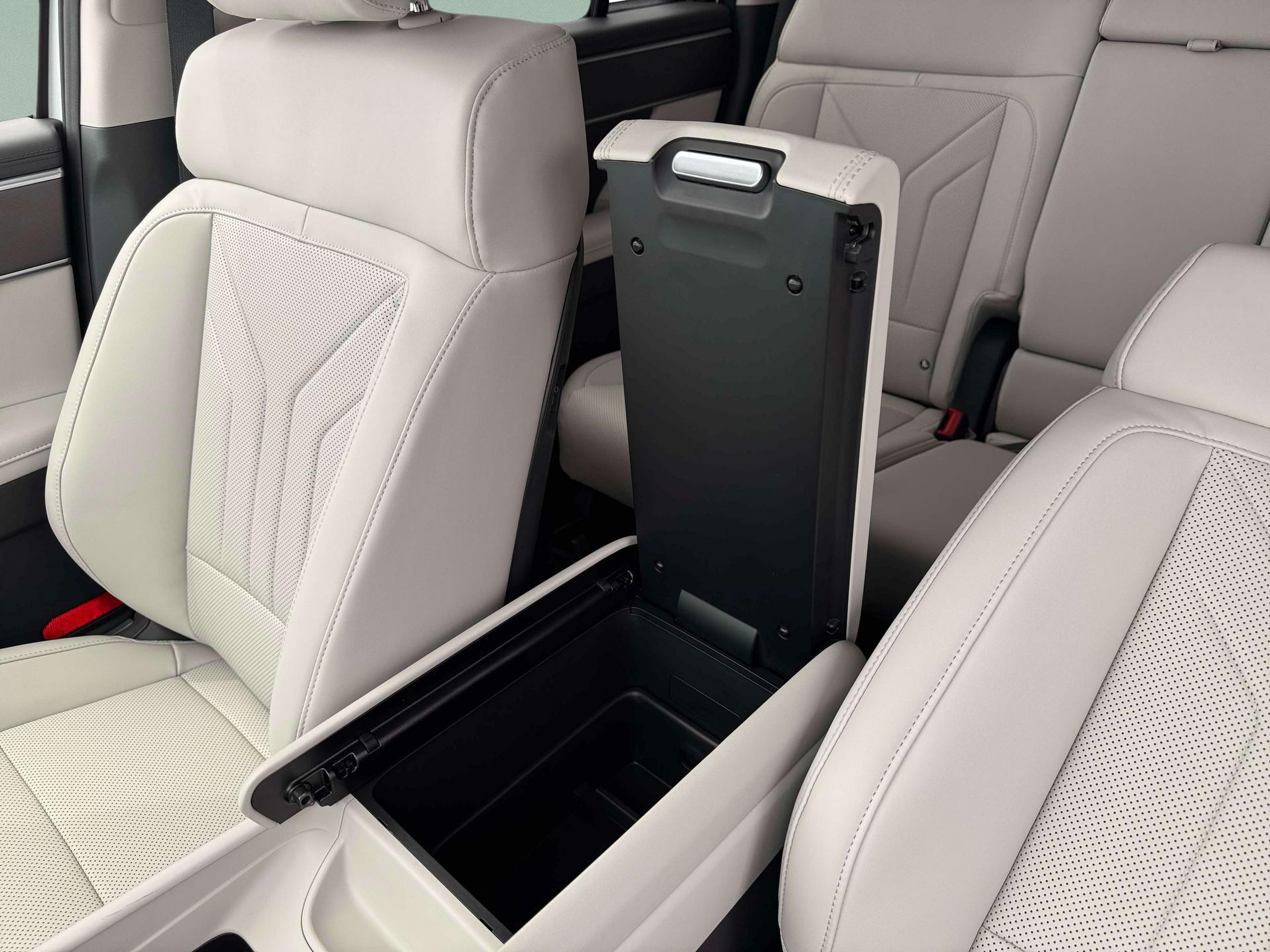 New 2026 Hyundai Santa Fe SEL AWD/4WD image 19
