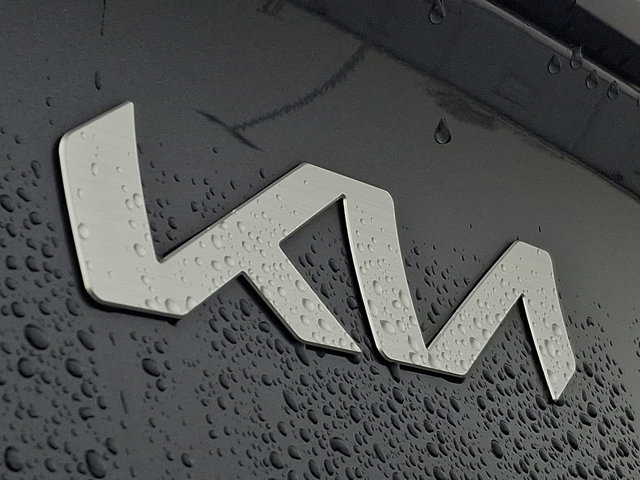 Used 2023 Kia Sportage SX Prestige image 33