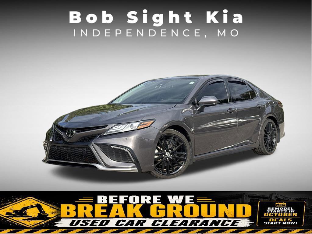 Used 2023 Toyota Camry XSE w/ Navigation Package FWD image 1