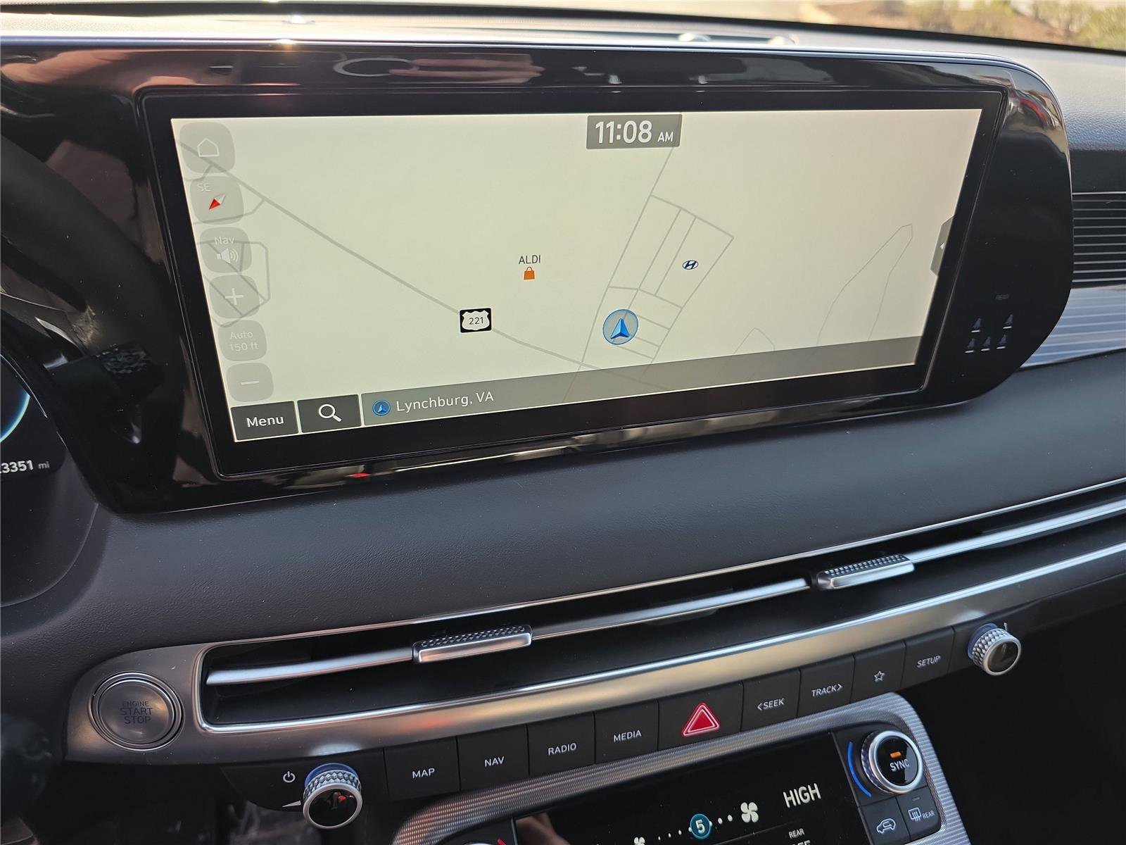 Used 2024 Hyundai Palisade Calligraphy image 24