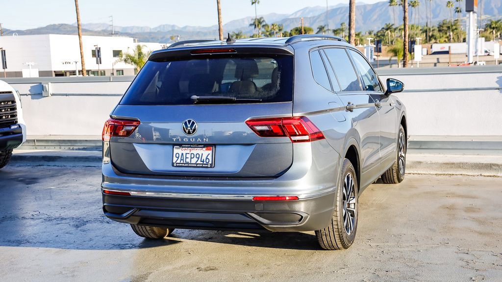 Used 2022 Volkswagen Tiguan S image 9
