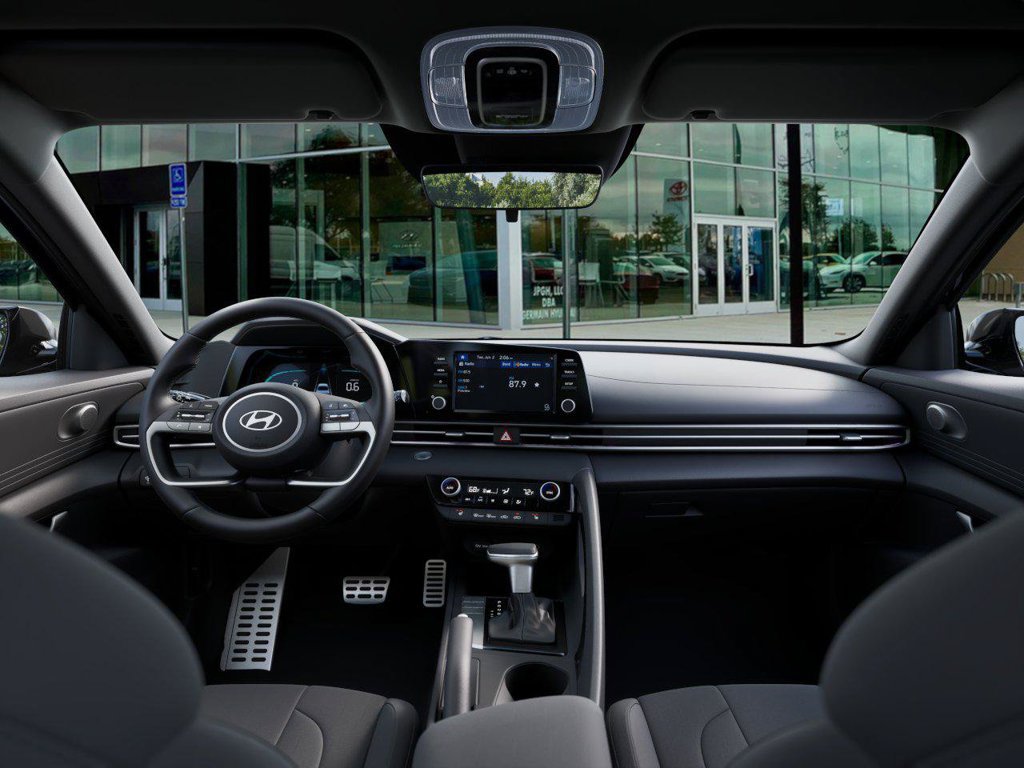 New 2026 Hyundai Elantra SEL Sport FWD image 11