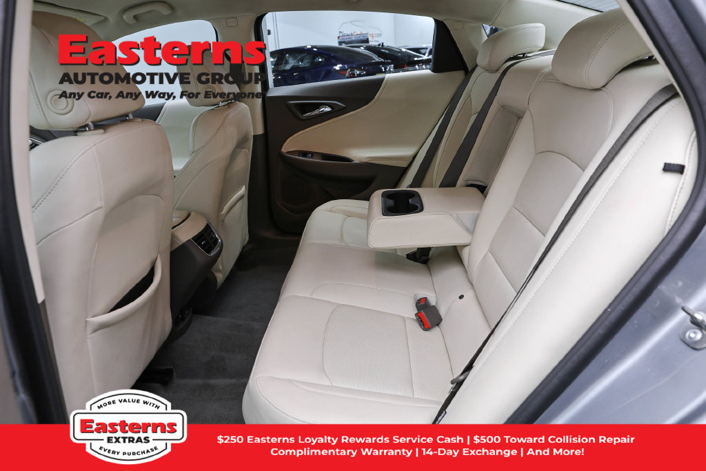 Used 2024 Chevrolet Malibu LT FWD image 24
