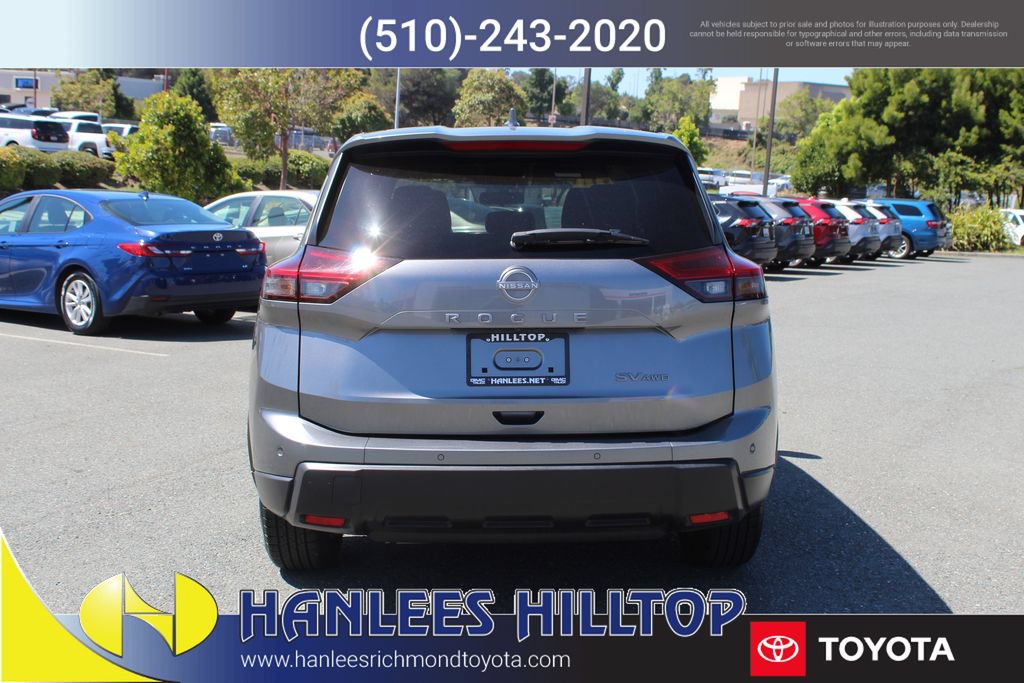 Used 2024 Nissan Rogue SV AWD/4WD image 8