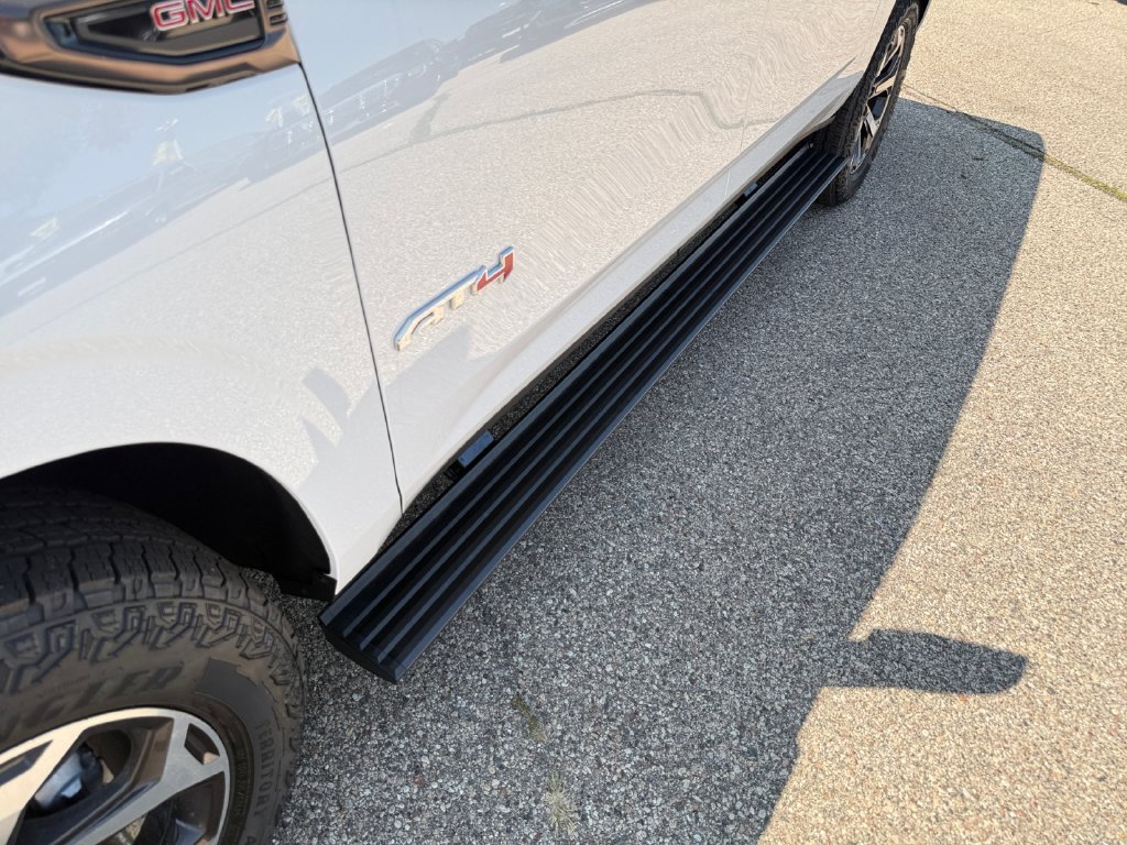 New 2026 GMC Yukon XL AT4 Ultimate AWD/4WD image 42