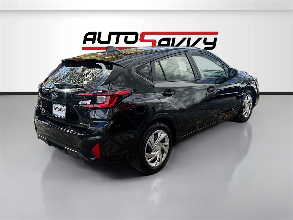 Used 2025 Subaru Impreza 2.0i image 7
