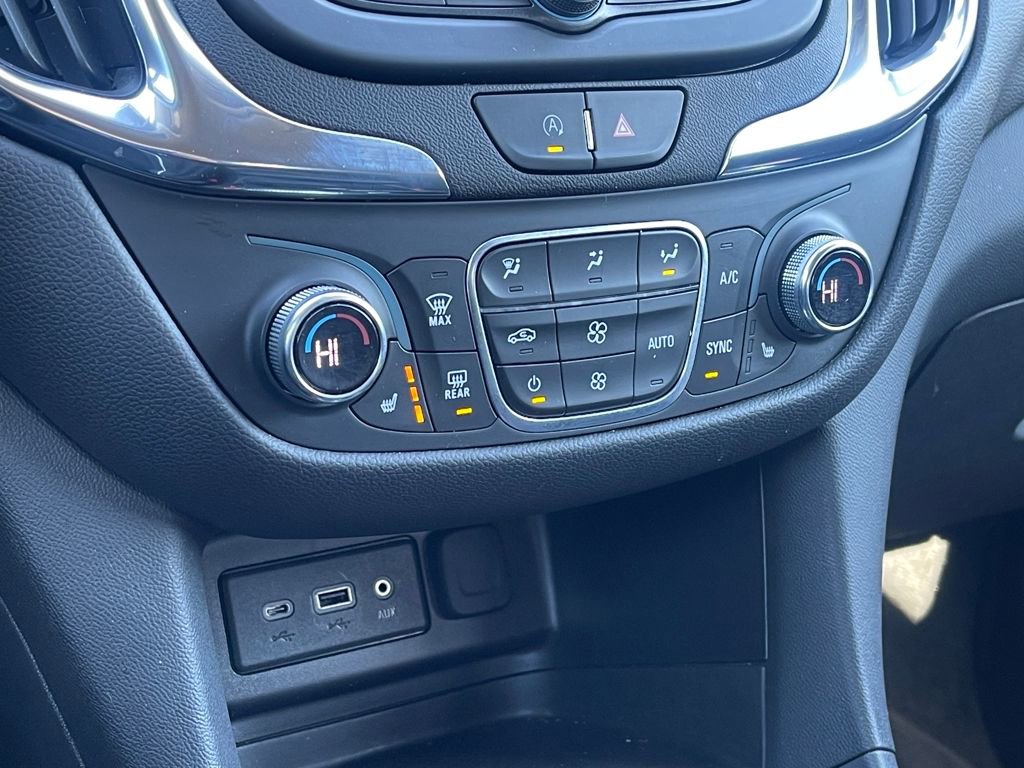 Used 2023 Chevrolet Equinox LT image 26