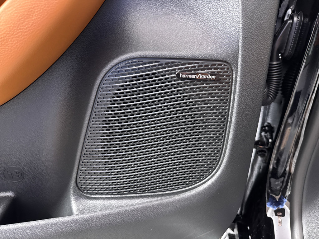 New 2026 Chrysler Pacifica Pinnacle image 41