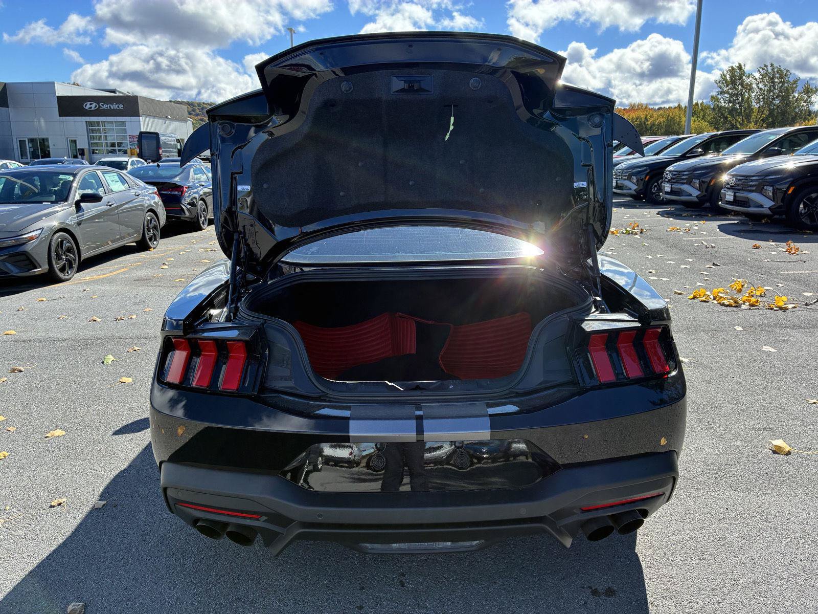 Used 2024 Ford Mustang GT RWD image 11