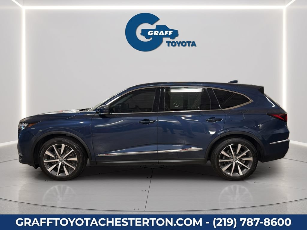 Used 2025 Acura MDX w/ Technology Package AWD/4WD image 3