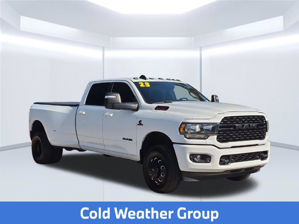 Used 2023 RAM 3500 Big Horn w/ Night Edition AWD/4WD image 9