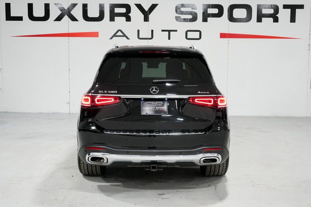 Used 2021 Mercedes-Benz GLS 580 4MATIC image 4