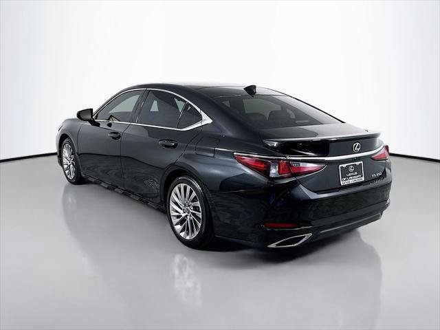 Certified 2023 Lexus ES 350 Ultra Luxury w/ Accessory Package (Z2) FWD image 7