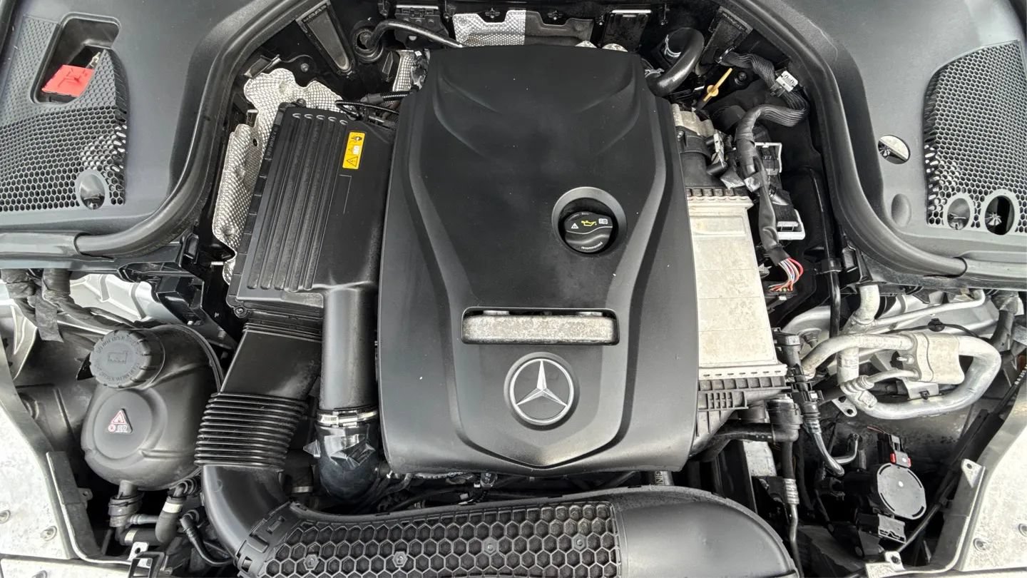 Used 2018 Mercedes-Benz E 300 image 9
