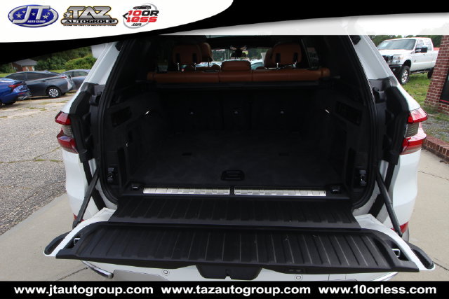 Used 2023 BMW X5 xDrive45e AWD/4WD image 19