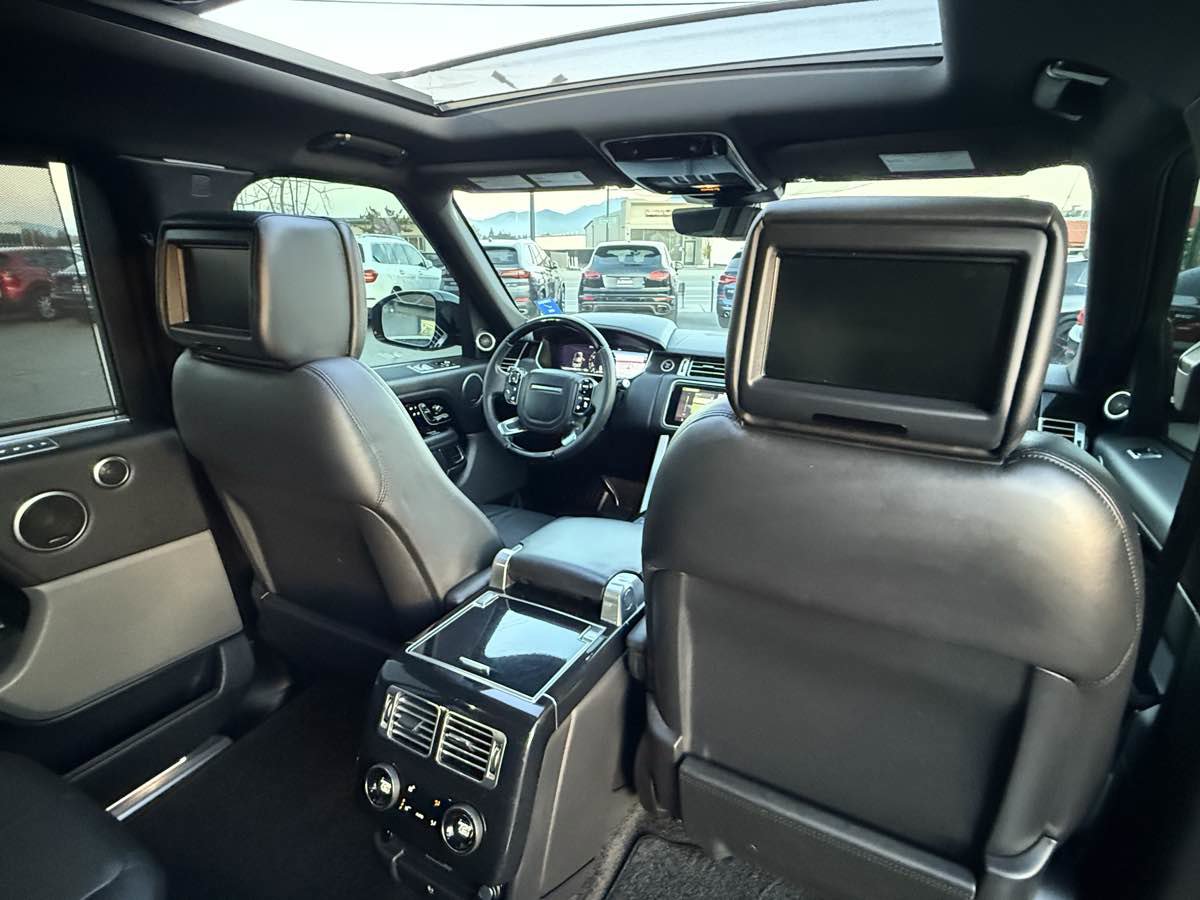 Used 2019 Land Rover Range Rover Long Wheelbase Supercharged image 30