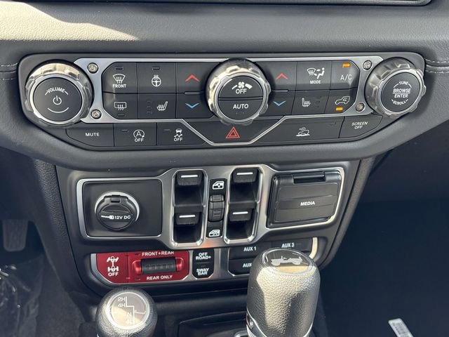 New 2026 Jeep Wrangler Unlimited Rubicon w/ Xtreme 35 Tire Package image 21