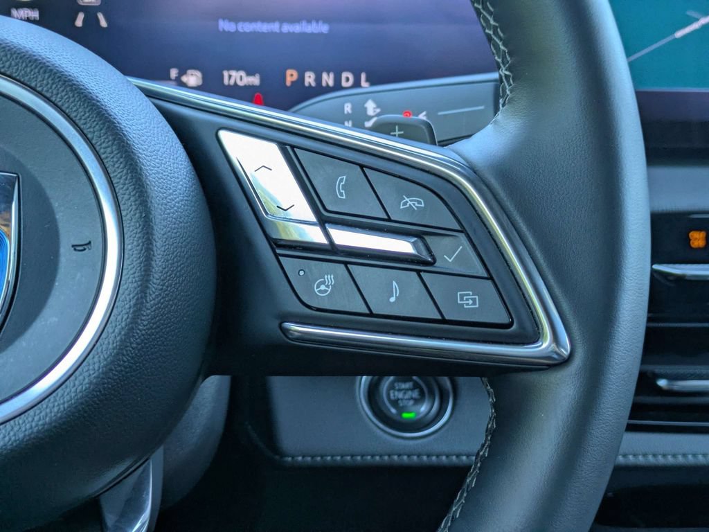 Used 2025 Buick Enclave Preferred FWD image 28