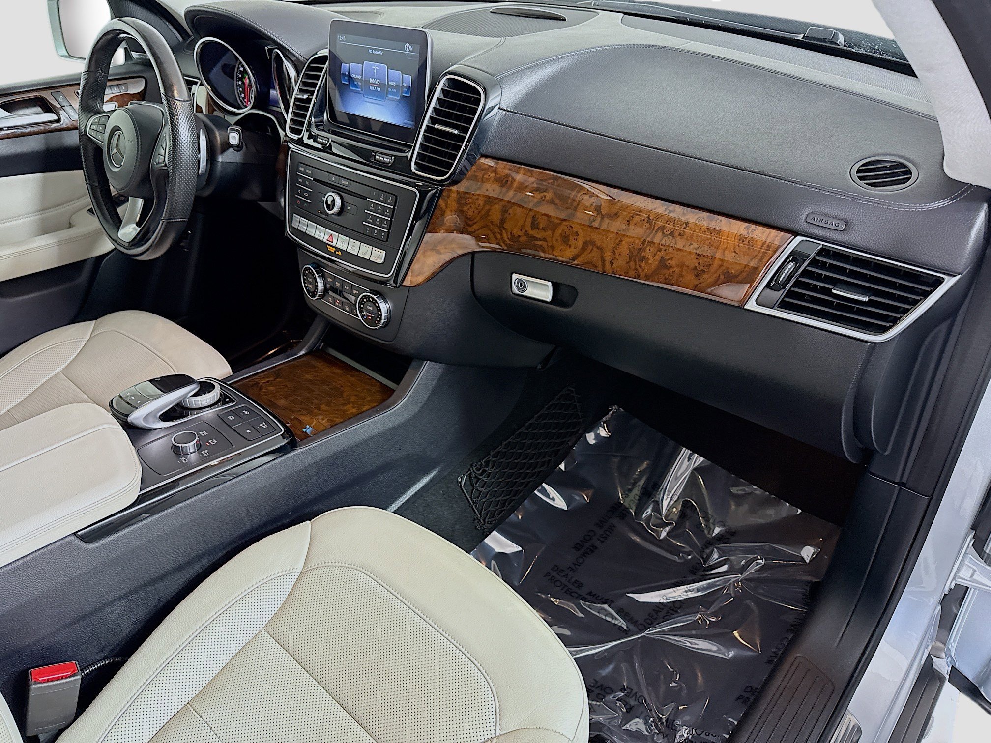 Used 2019 Mercedes-Benz GLS 450 4MATIC image 30