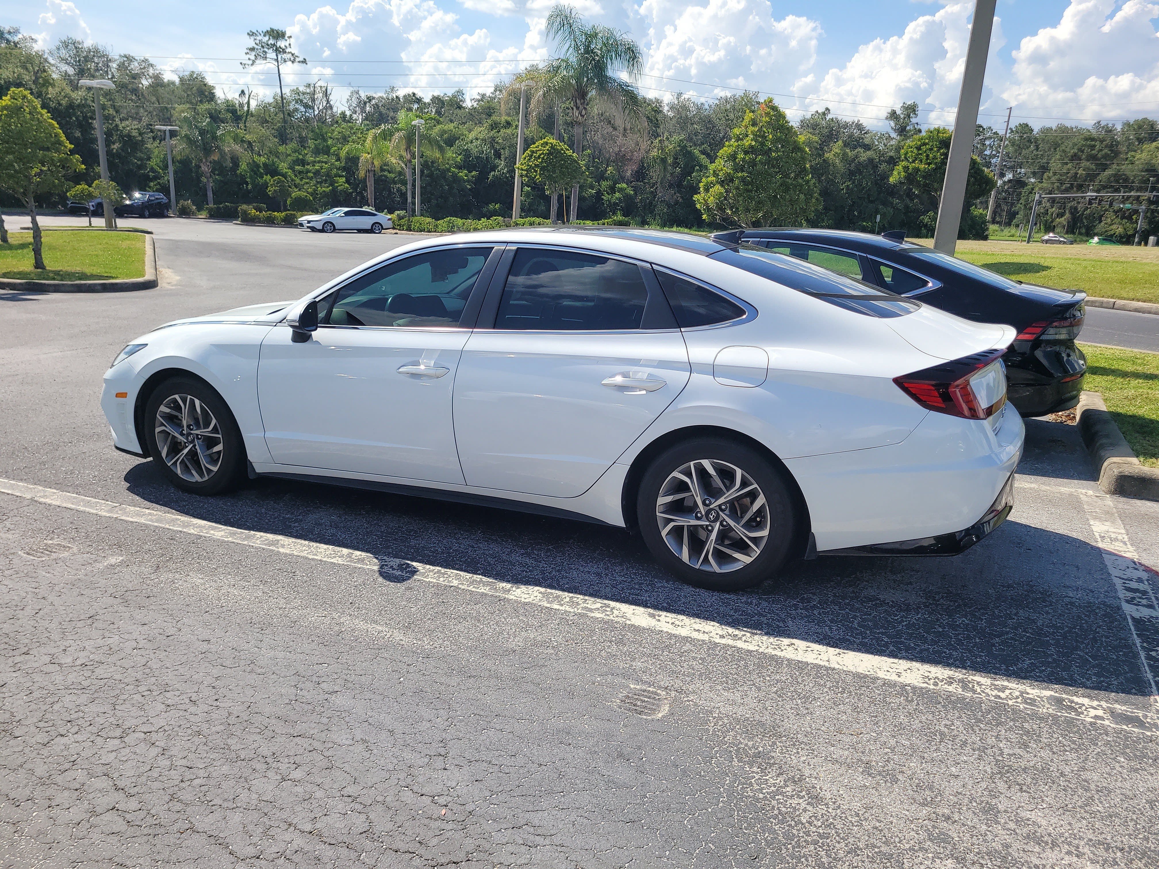 Used 2021 Hyundai Sonata SEL w/ Convenience Package FWD image 11