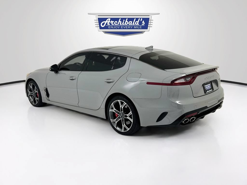 Used 2020 Kia Stinger GT1 AWD/4WD image 6