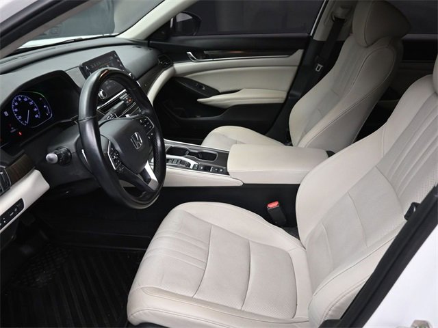 Used 2019 Honda Accord Touring image 17