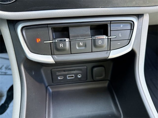 Used 2022 GMC Terrain SLT w/ Infotainment Package II image 20