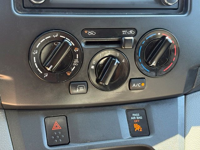 Used 2019 Nissan NV200 SV w/ Navigation Package FWD image 18
