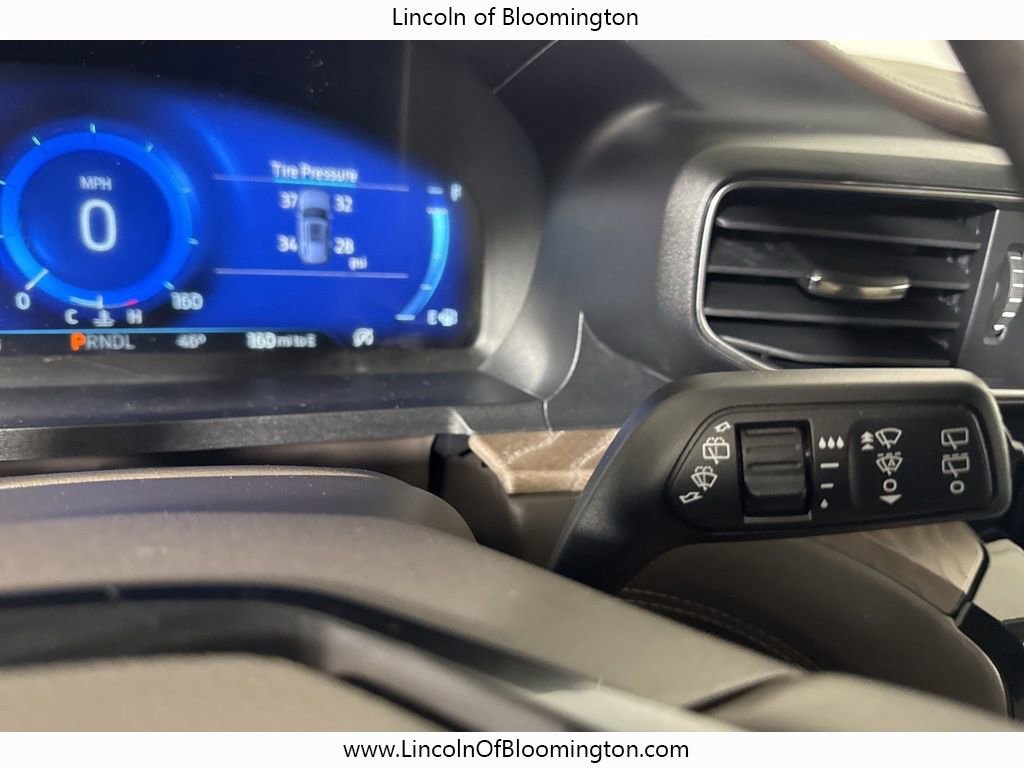 Used 2022 Ford Explorer Platinum w/ Equipment Group 601A image 35