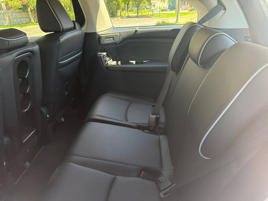 Used 2025 Honda Odyssey Touring image 18