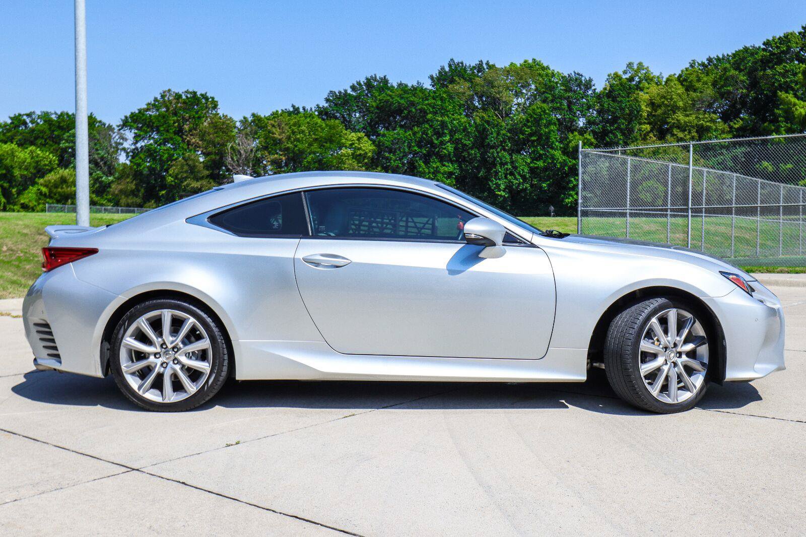Used 2015 Lexus RC 350 AWD w/ Luxury Package image 4