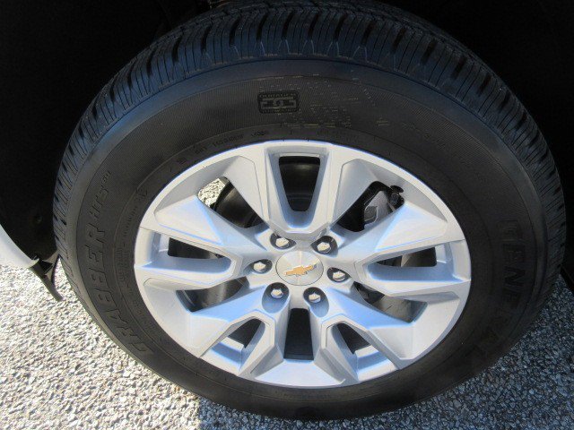 Used 2025 Chevrolet Silverado 1500 Custom image 12