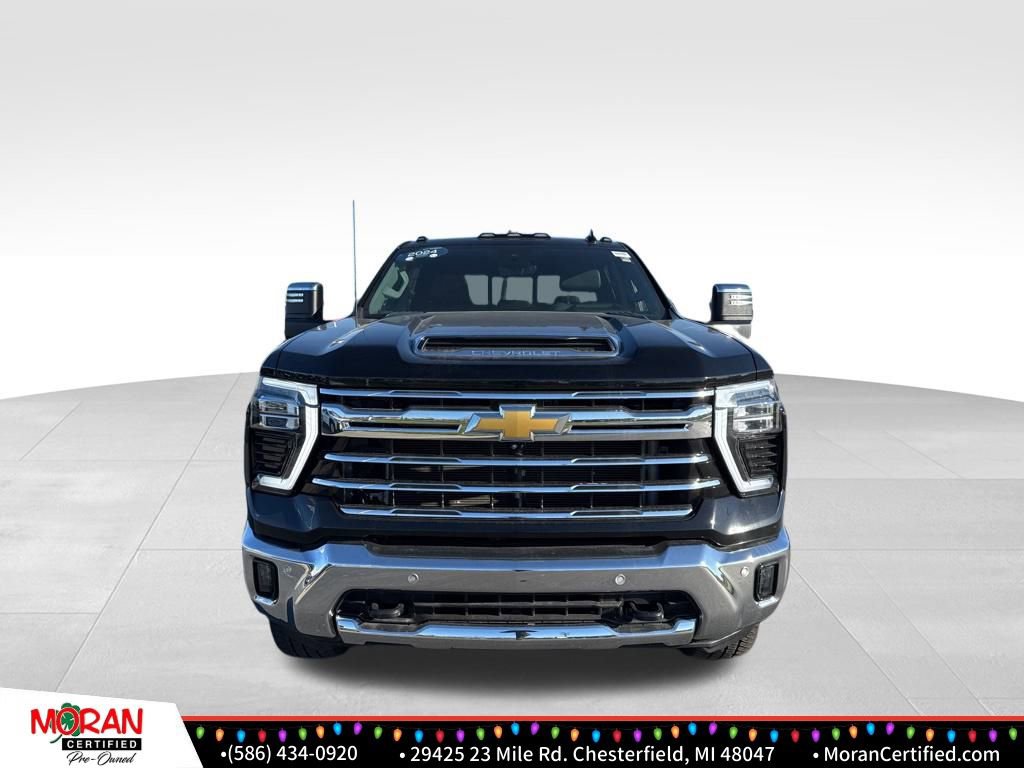 Used 2024 Chevrolet Silverado 2500 LTZ w/ LTZ Plus Package image 8