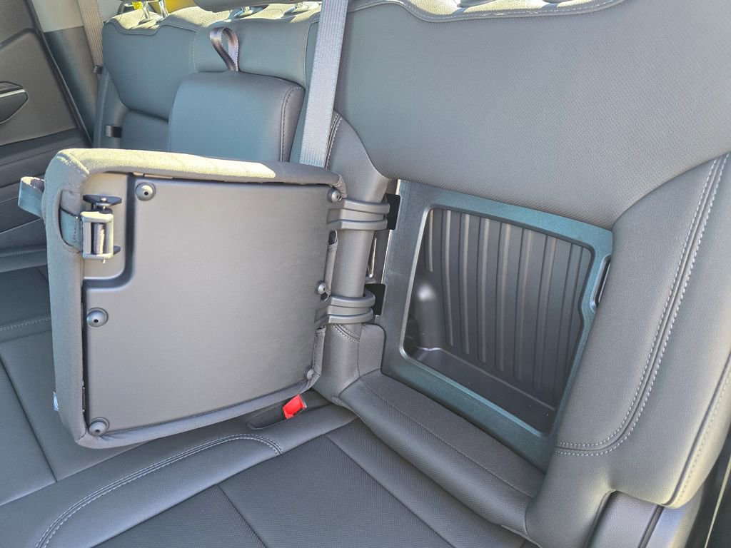 New 2026 GMC Sierra 1500 SLT w/ SLT Premium Package image 13