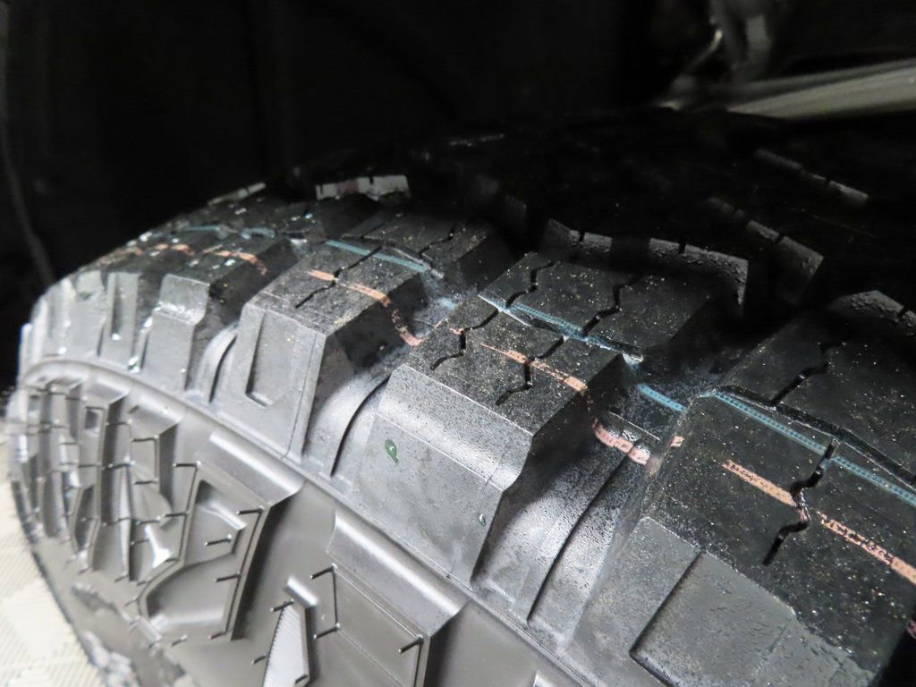 Used 2024 Ford Bronco Wildtrak image 7