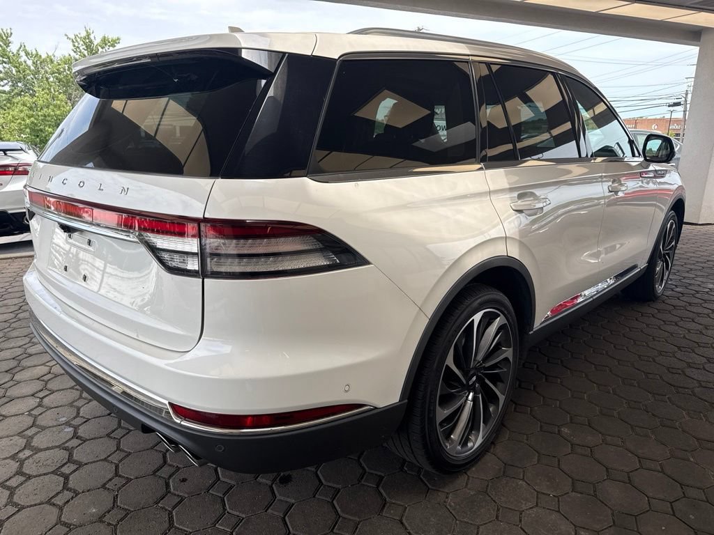 Used 2021 Lincoln Aviator Reserve w/ Equipment Group 201A AWD/4WD image 5
