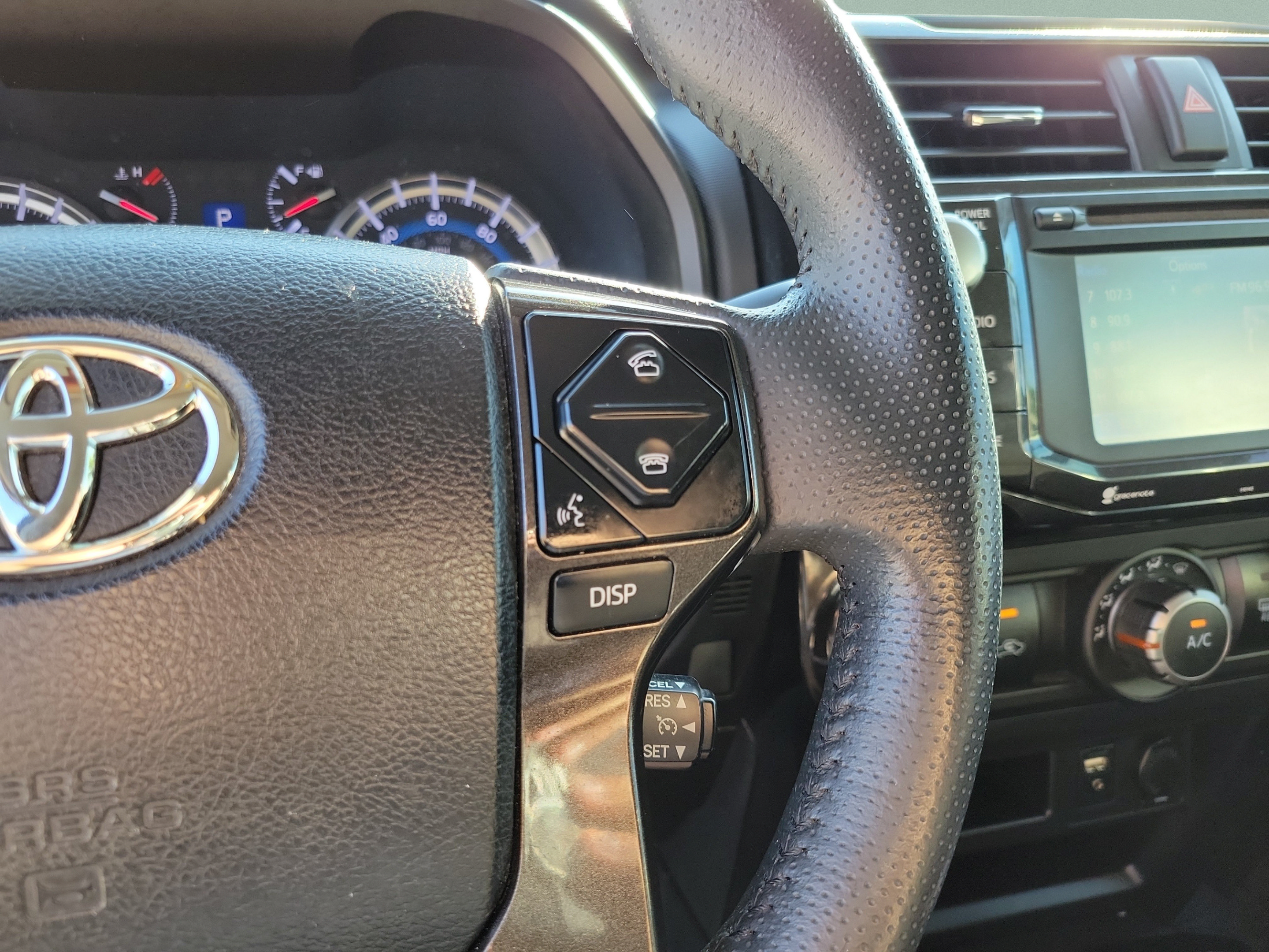 Used 2017 Toyota 4Runner TRD Off-Road AWD/4WD image 15