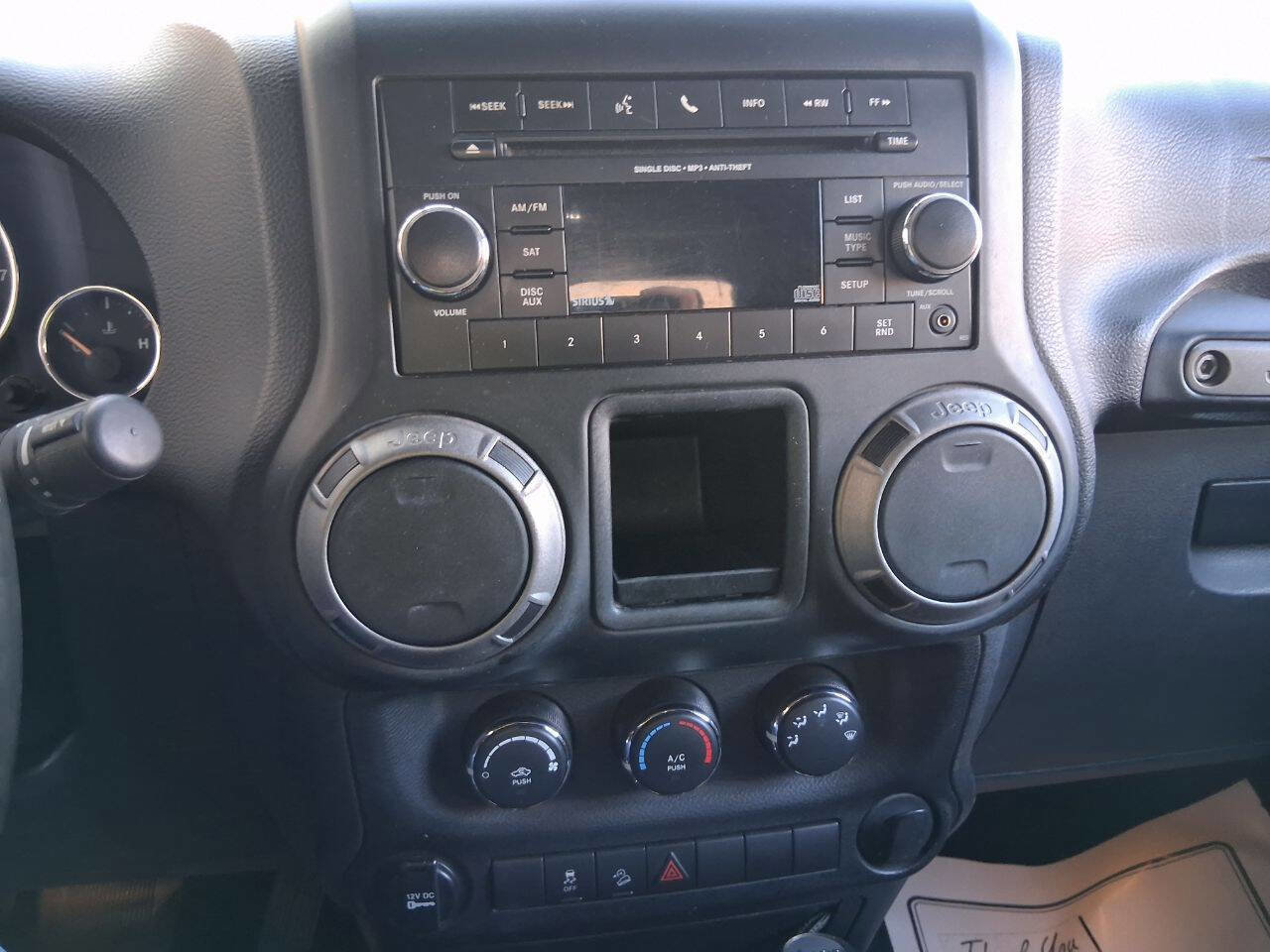 Used 2013 Jeep Wrangler Sport w/ Connectivity Group AWD/4WD image 15