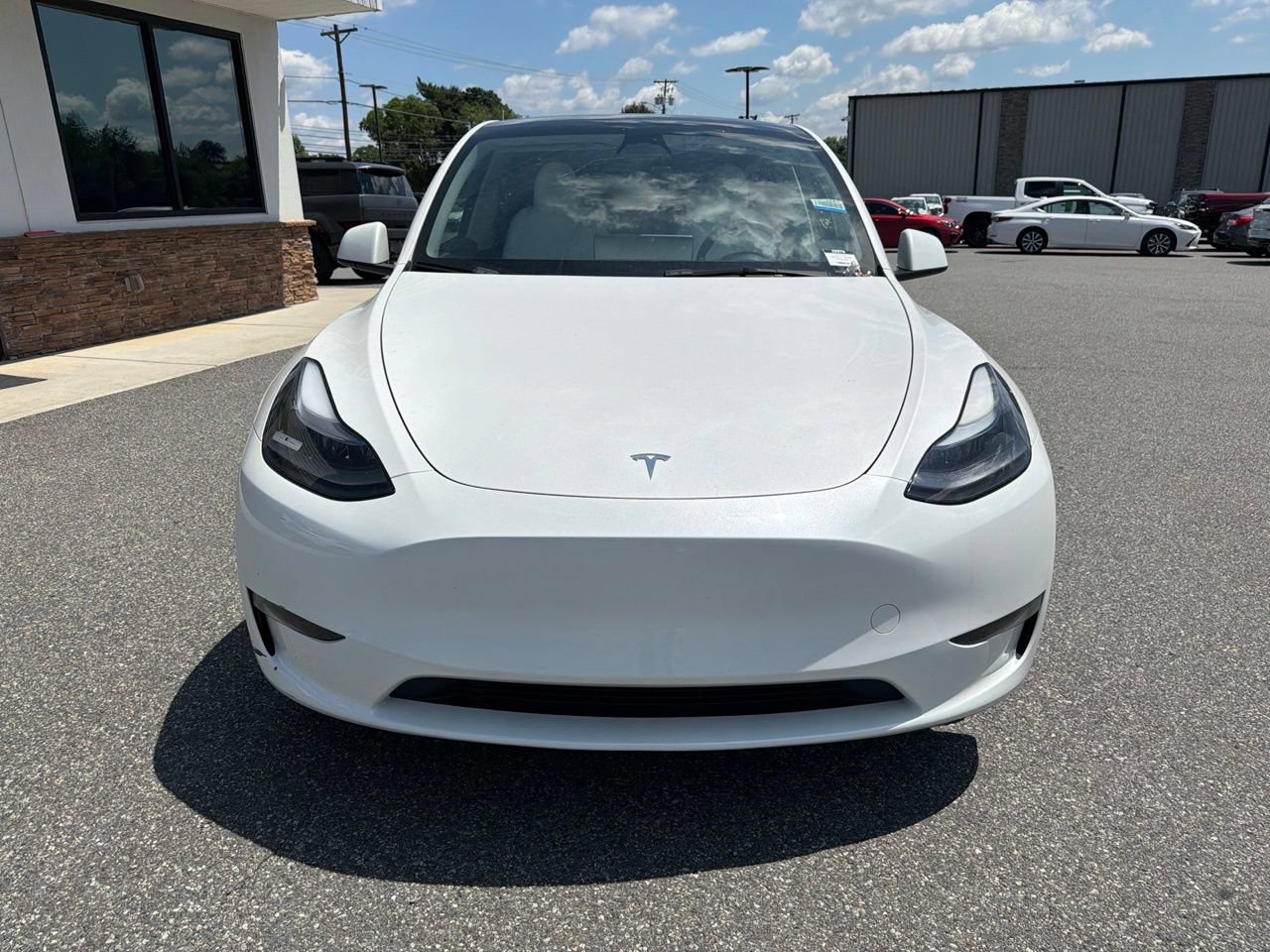 Used 2023 Tesla Model Y Long Range AWD/4WD image 9