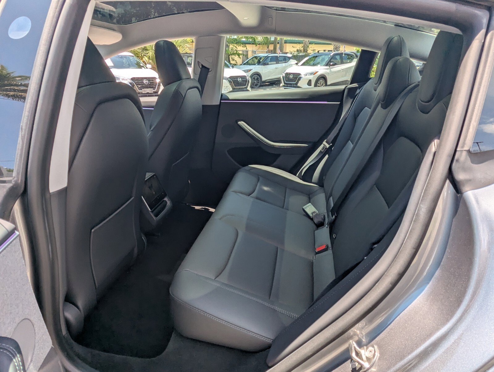 Used 2024 Tesla Model 3 Standard Range RWD image 12