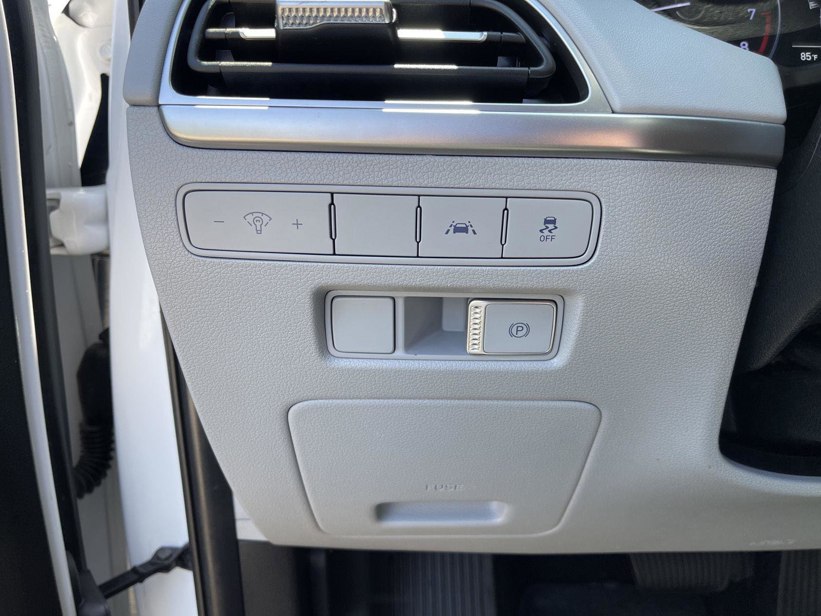 Used 2021 Hyundai Palisade SE AWD/4WD image 15