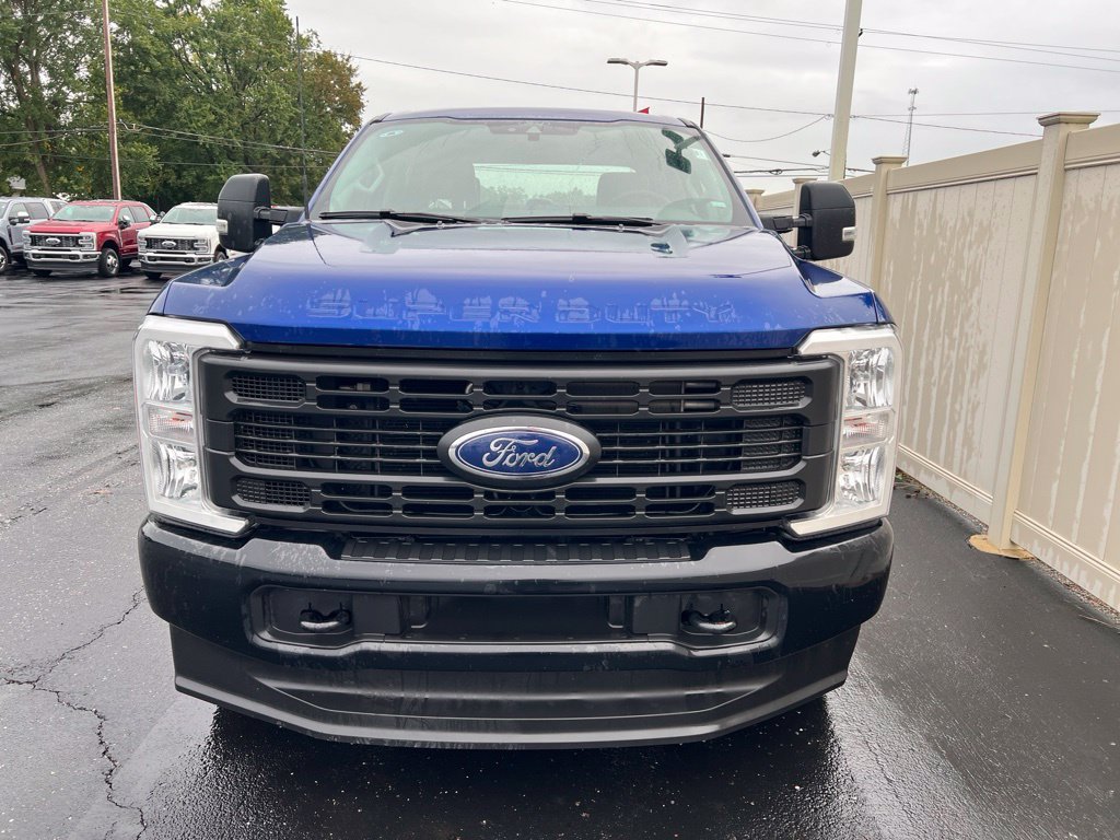 Used 2026 Ford F250 XL AWD/4WD image 3