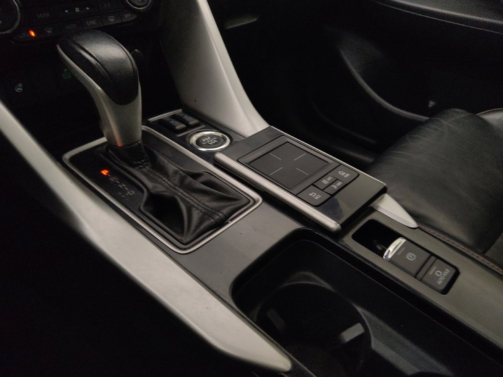 Used 2019 Mitsubishi Eclipse Cross SEL image 26