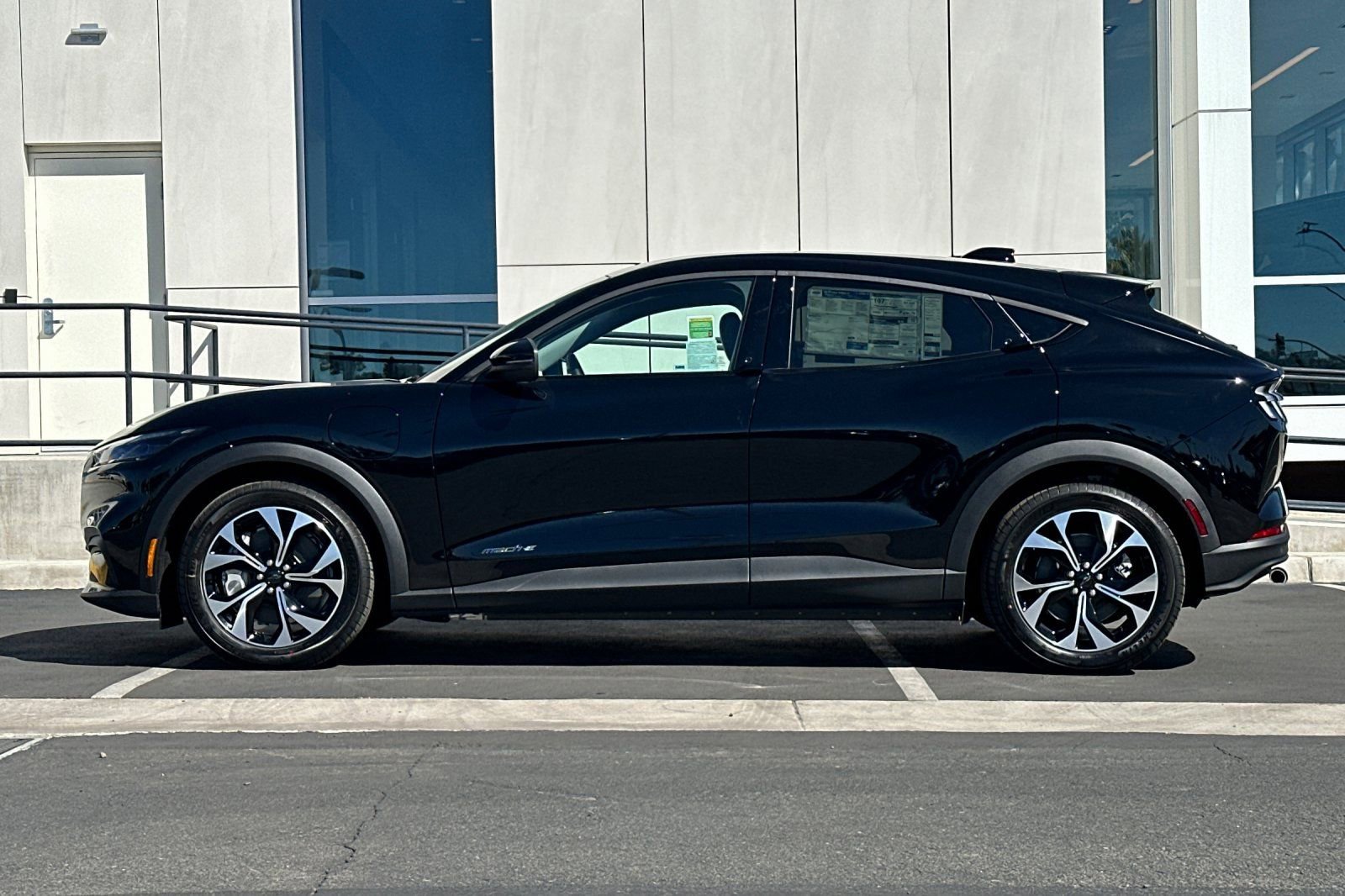 New 2026 Ford Mustang Mach-E Select RWD image 6