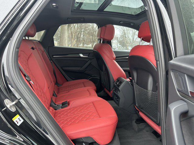 Certified 2024 Audi SQ5 Premium Plus image 25