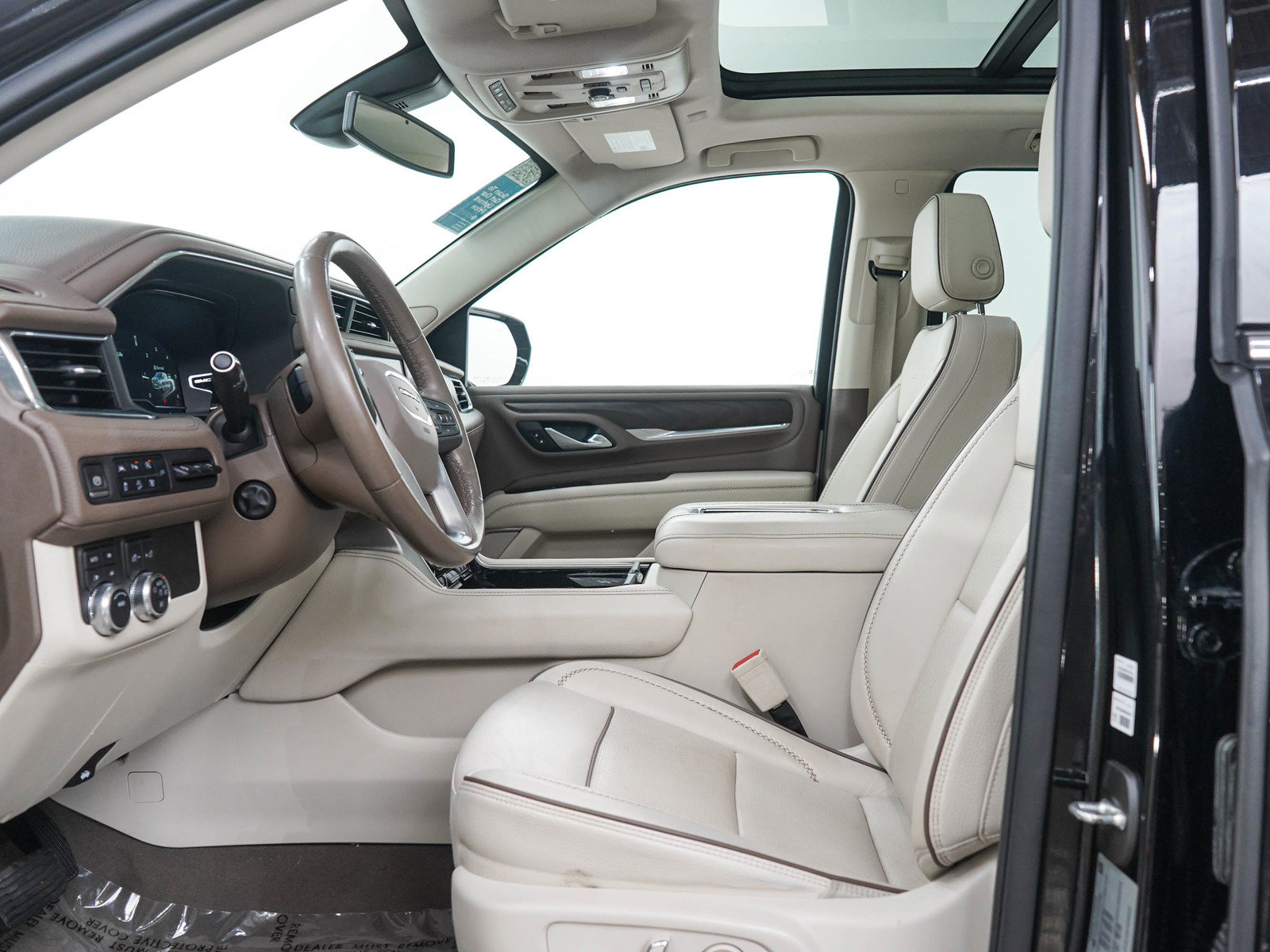 Used 2022 GMC Yukon Denali AWD/4WD image 24