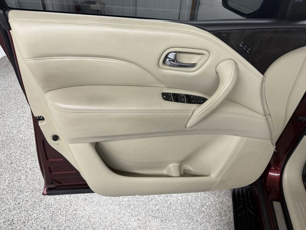 Used 2021 INFINITI QX80 Luxe image 23