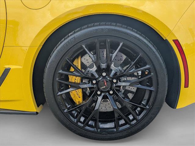 Used 2016 Chevrolet Corvette Z06 w/ 3LZ Preferred Equipment Group image 8