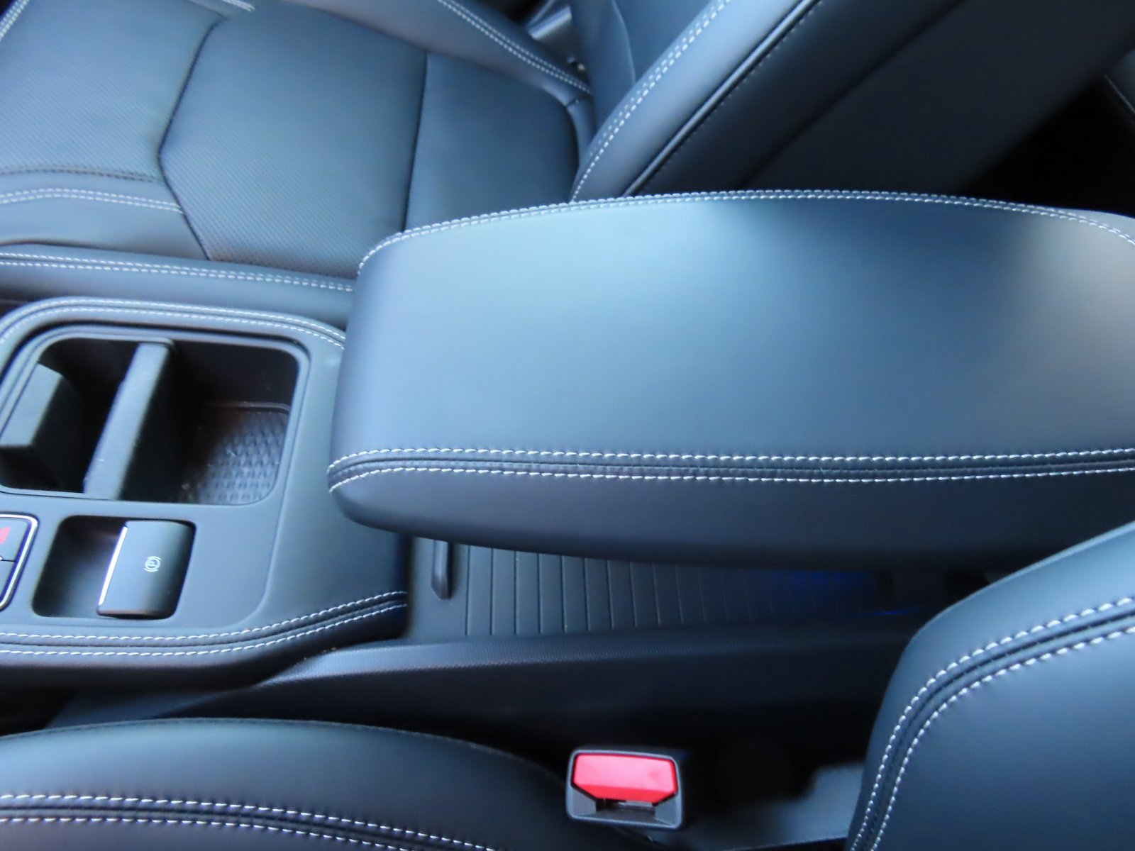 Used 2025 Ford Mustang Mach-E Premium image 28