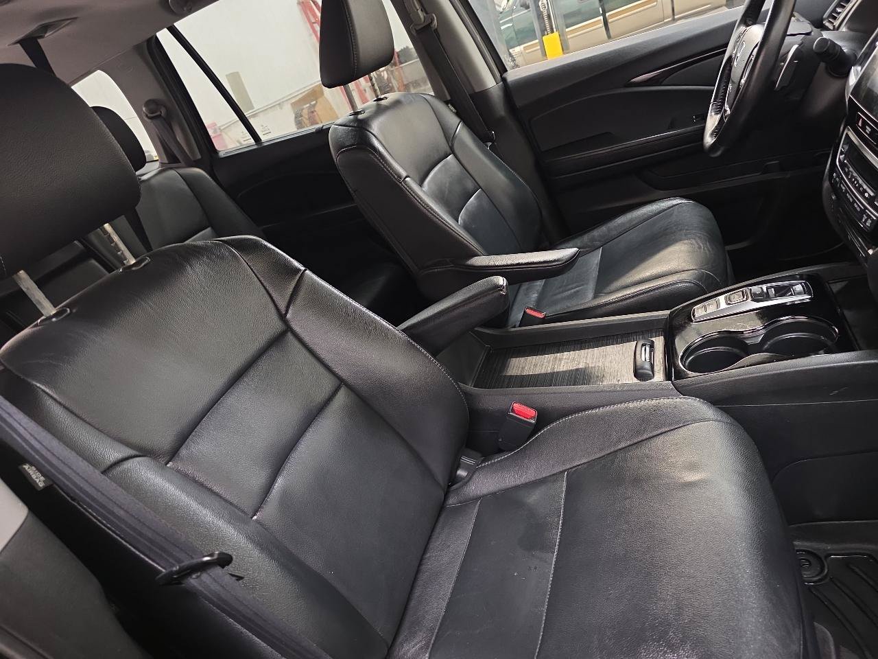 Used 2016 Honda Pilot Touring image 44